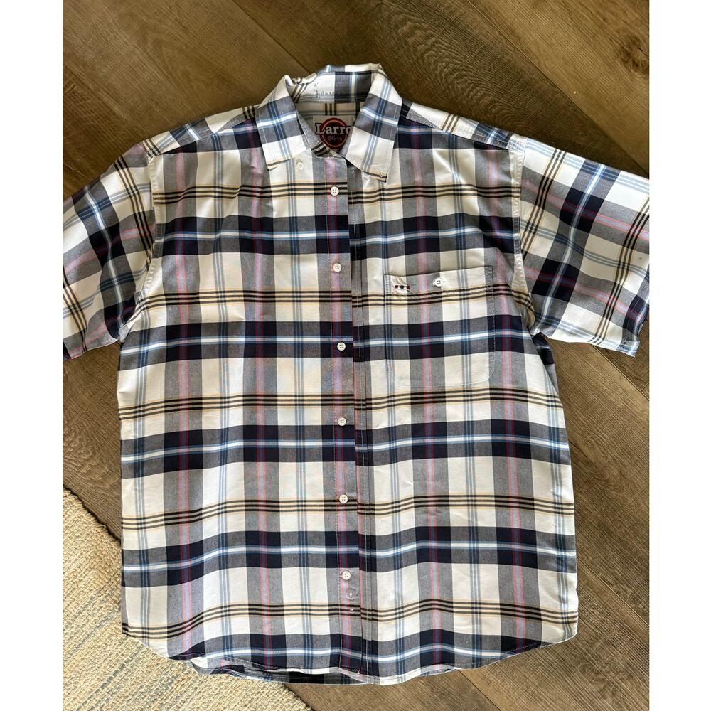 Larro Men's Short Sleeve Button Up Shirt Size Medium Plaid Western‎